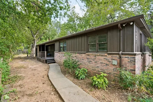 423 S Flood AVE, Norman, OK 73069