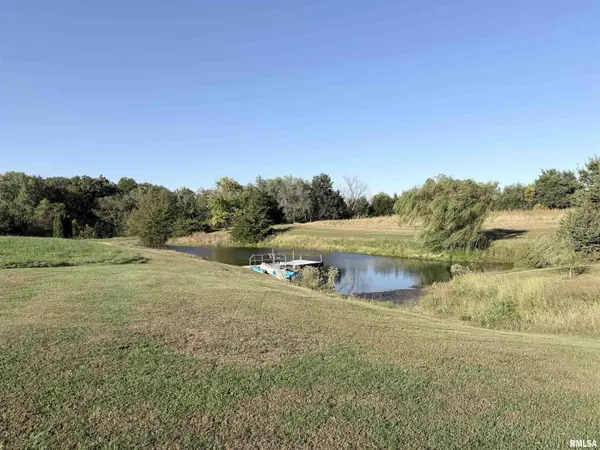 810 CHESAPEAKE RD, Colchester, IL 62326