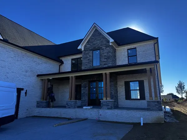 424 Bell Lake Rd, Gallatin, TN 37066