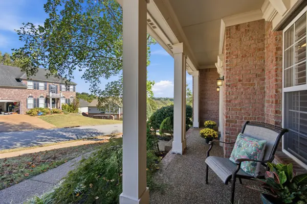 6965 Stone Run Dr, Nashville, TN 37211