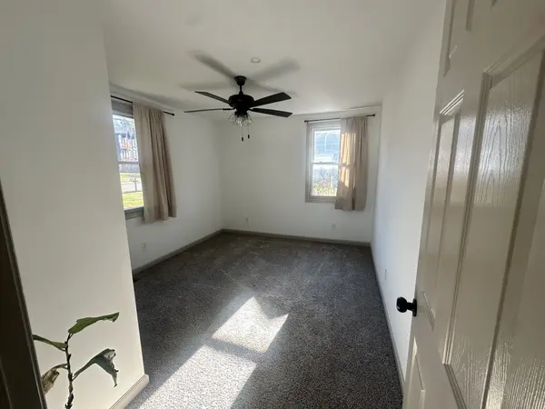 913 Morrow Rd, Nashville, TN 37209