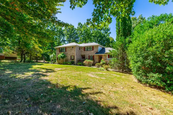 9013 Brow Lake Road, Soddy Daisy, TN 37379