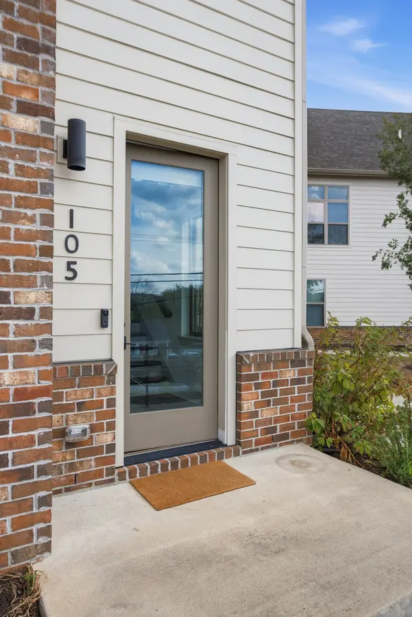 7341 Charlotte Pike #105, Nashville, TN 37209
