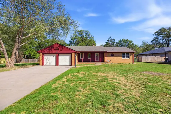1236 N Gow Ave, Wichita, KS 67203