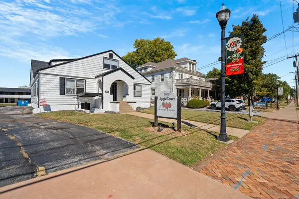 1015 E Walnut ST, Springfield, MO 65806