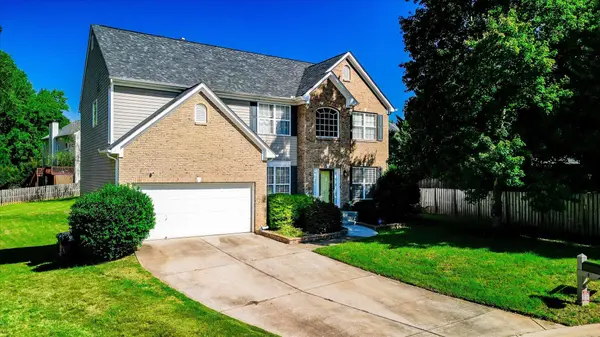 4 Ashwyn CT, Simpsonville, SC 29680-7384
