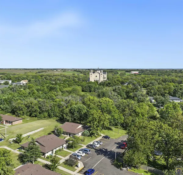601 N 6th St, St. Marys, KS 66536