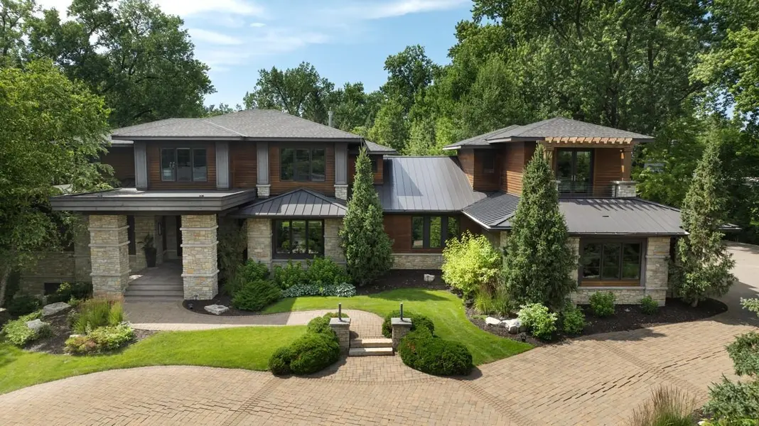 4603 Annaway DR, Edina, MN 55436