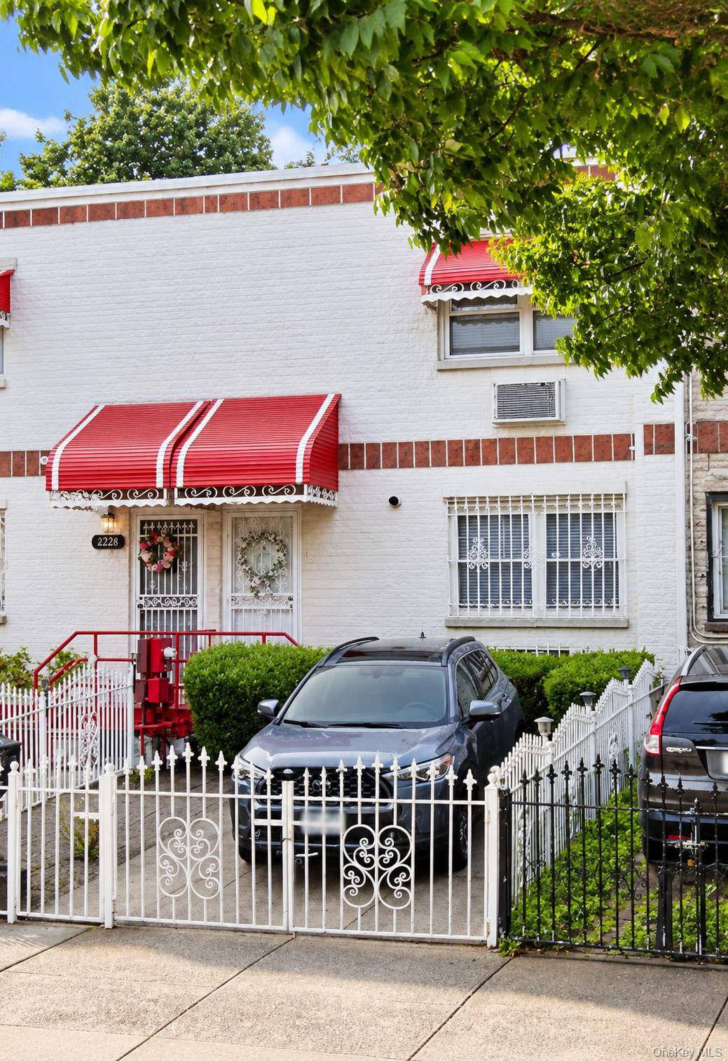 1283 Intervale AVE, Bronx, NY 10459