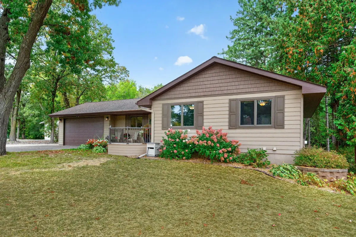 5612 261st ST, Wyoming, MN 55092