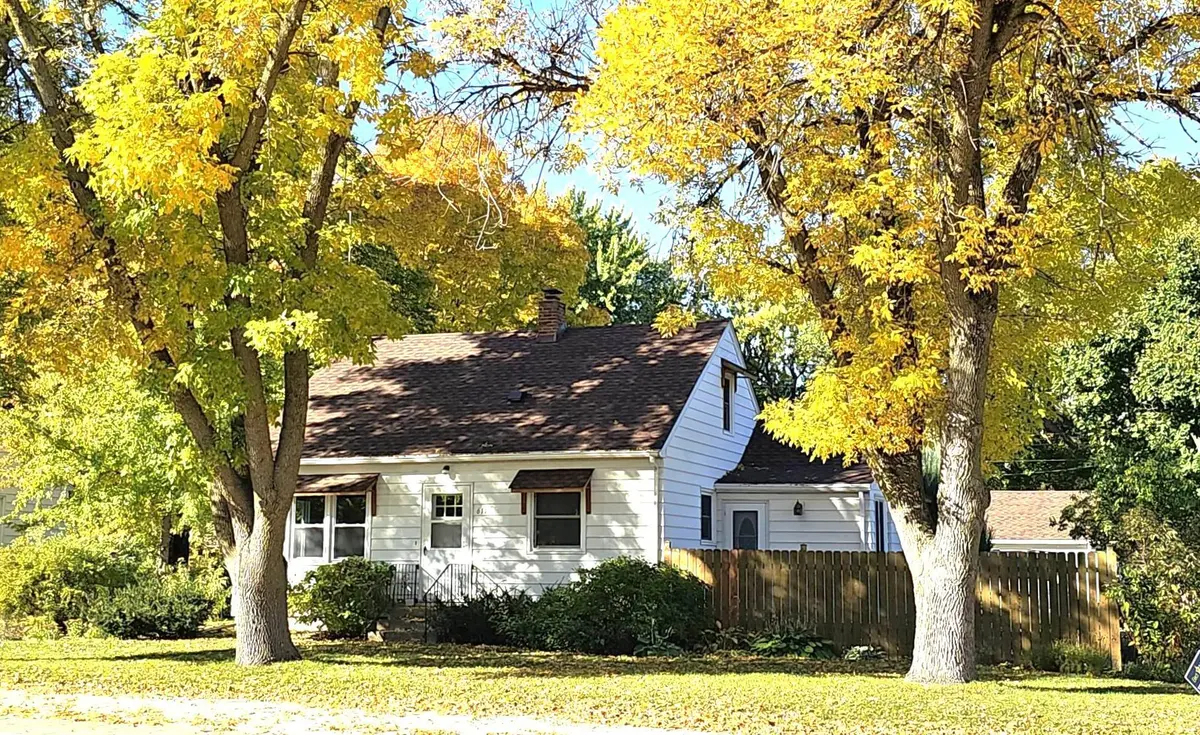 611 Central AVE, Buffalo, MN 55313