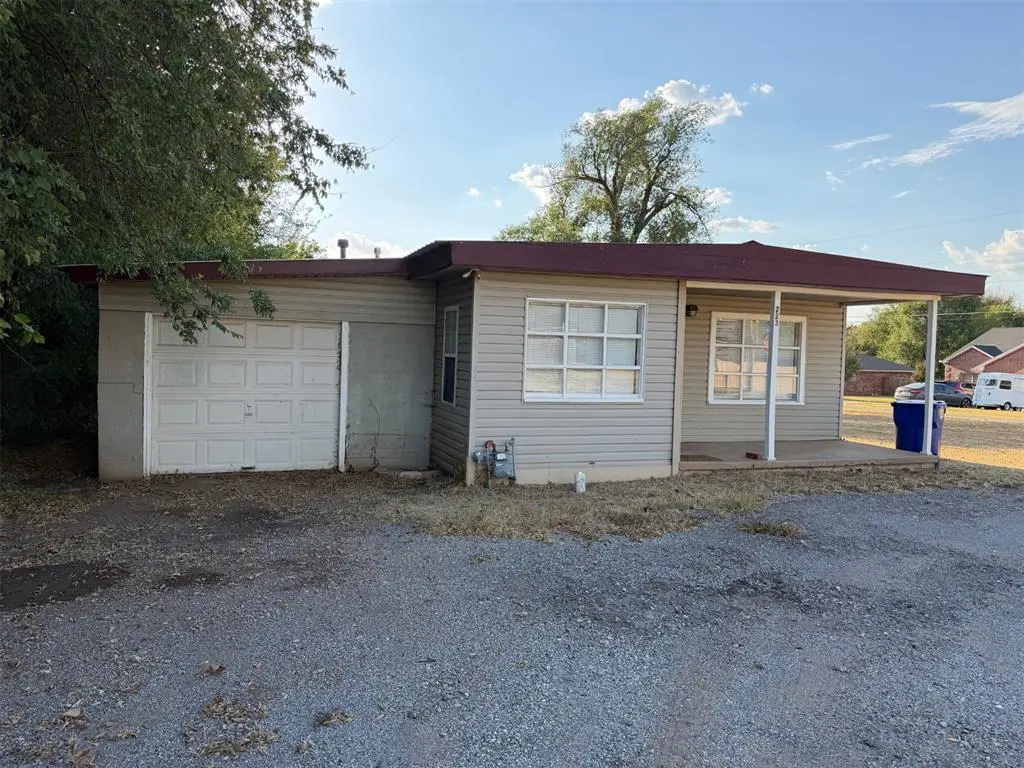 223 N Grandview RD, Midwest City, OK 73130