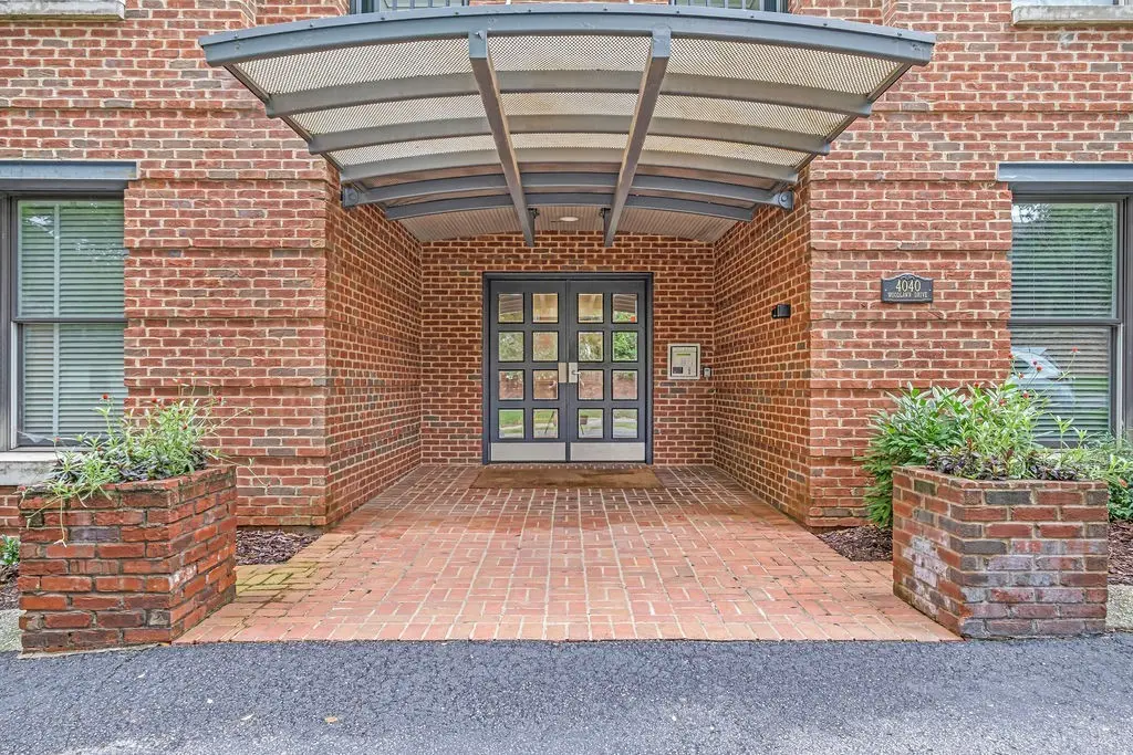 4040 Woodlawn Dr #12, Nashville, TN 37205