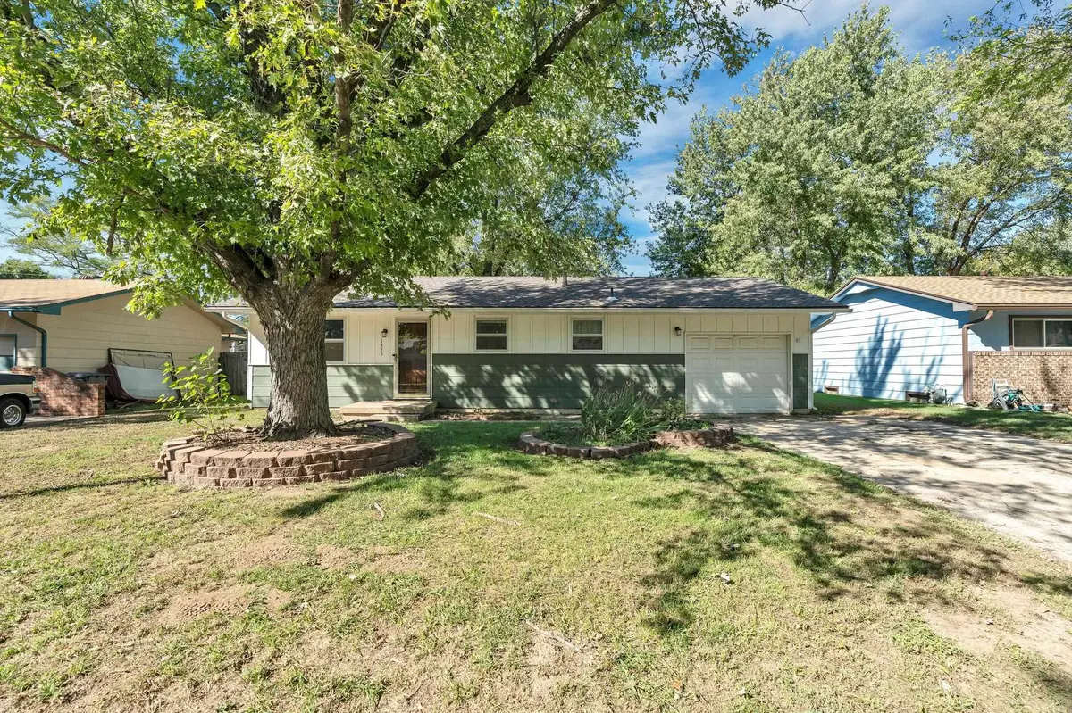 1325 N Anna, Wichita, KS 67212