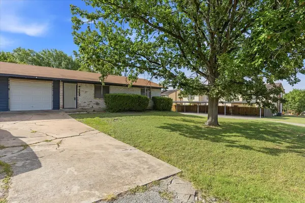 207 W Noton ST #B, Pflugerville, TX 78660