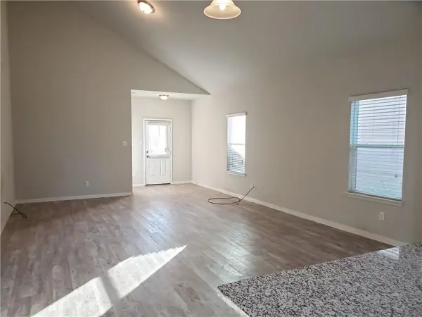 613 Donegal LN, Georgetown, TX 78626