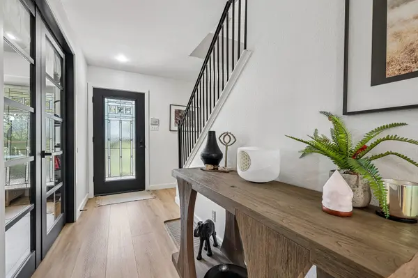 9200 Ashton RDG, Austin, TX 78750