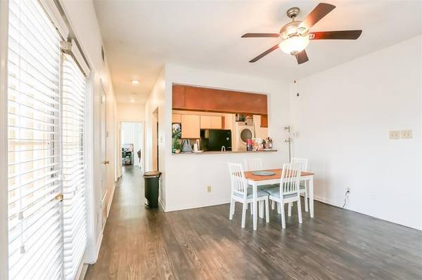 912 W 22nd ST #202, Austin, TX 78705
