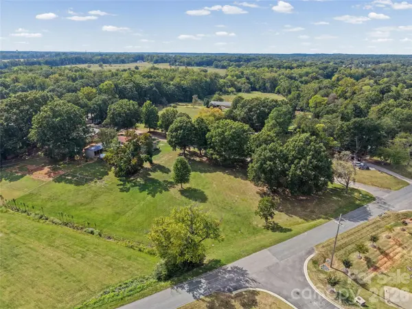 107 Maple Hill RD, Monroe, NC 28110