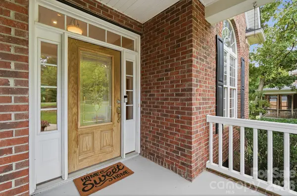 106 Spinnaker Bay LN #59, Lake Wylie, SC 29710