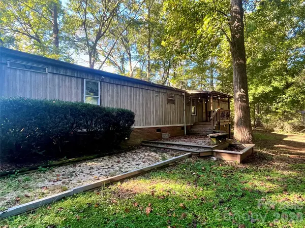 3220 Balkan DR, York, SC 29745