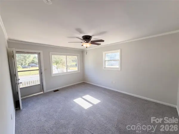 264 Crowell DR SW, Concord, NC 28025