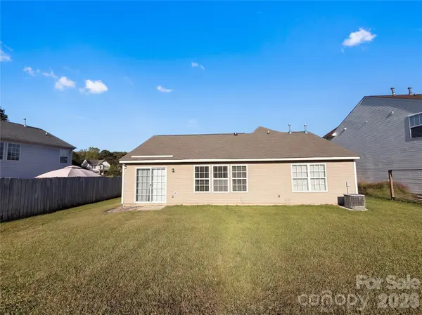 223 Gumtree DR, Kannapolis, NC 28083