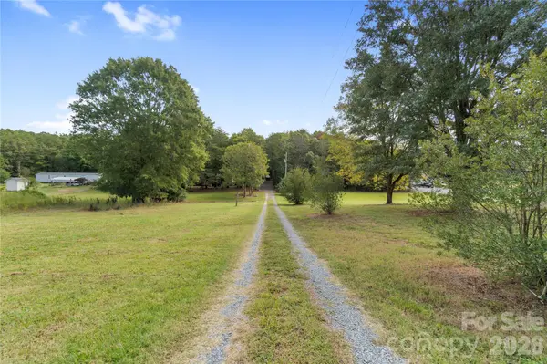 15810 Silver RD, Oakboro, NC 28129