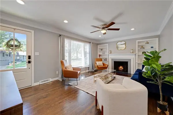 7531 Fairway ST, Prairie Village, KS 66208