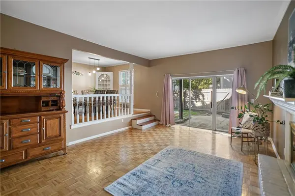 8732 WALMER ST, Overland Park, KS 66212
