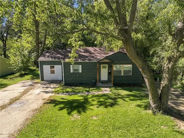 8630 James A. Reed RD, Raytown, MO 64138