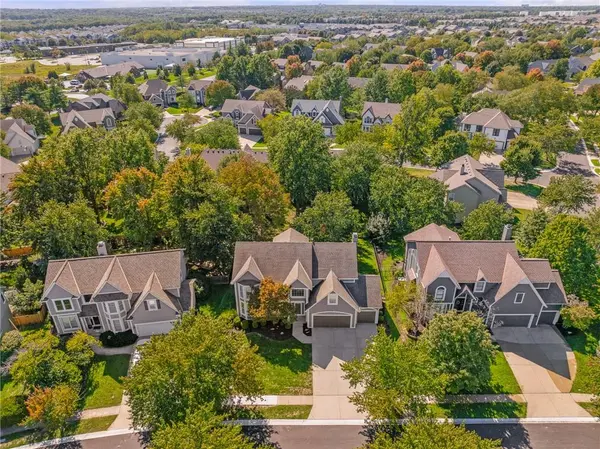 11923 W 131ST TER, Overland Park, KS 66213