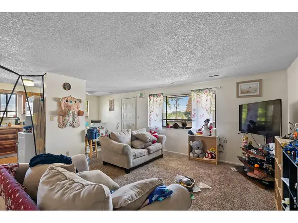 1701 Warren, Longmont, CO 80501