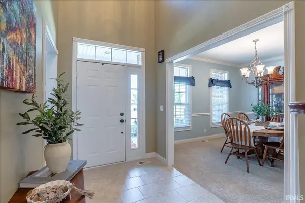 4544 Rawlston DR, Newburgh, IN 47630-2308
