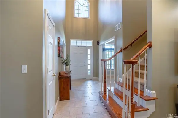 4544 Rawlston DR, Newburgh, IN 47630-2308