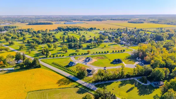 12 Creekside LN, Wabash, IN 46992