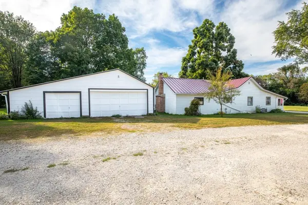 548 N Grover ST, Warren, IN 46792