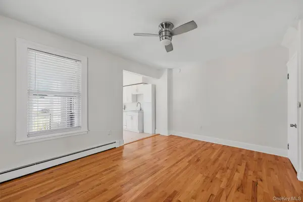 13-15 Cherry AVE #13, Cornwall On Hudson, NY 12520