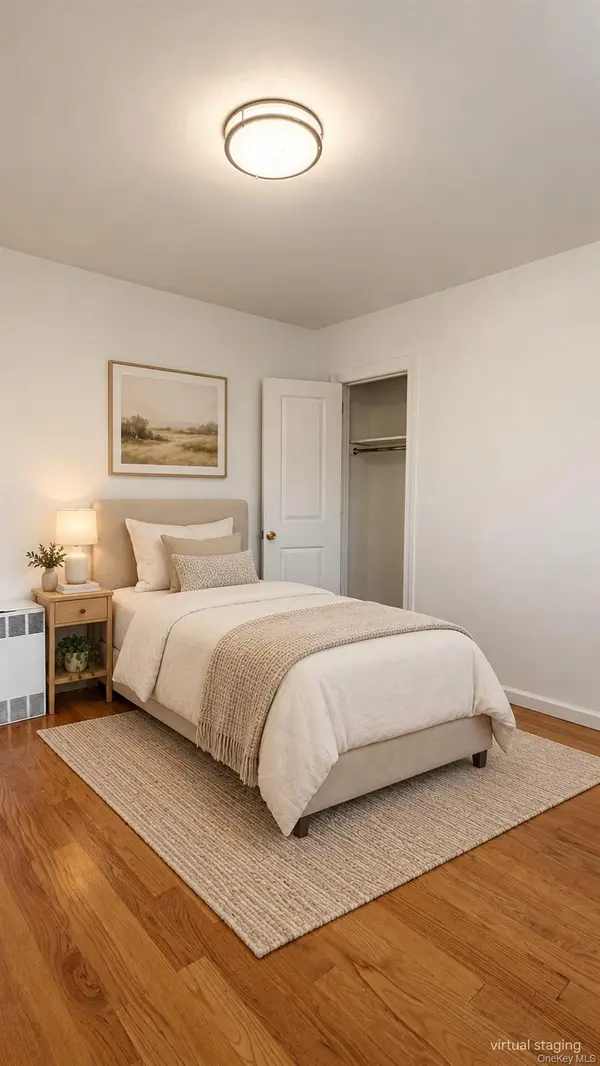 192-14 35th AVE, Flushing, NY 11358