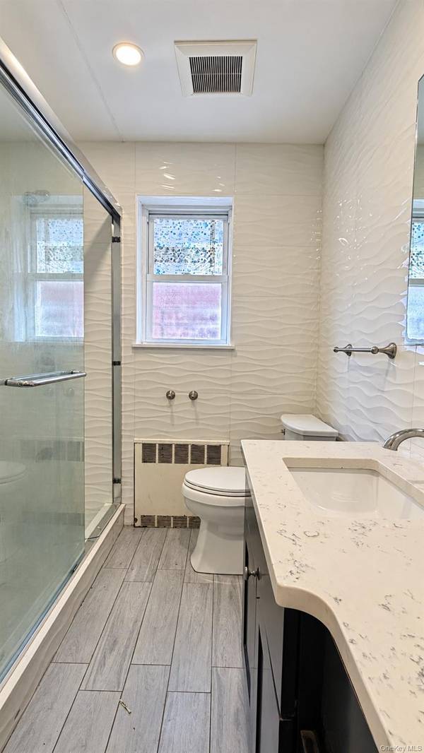 192-14 35th AVE, Flushing, NY 11358