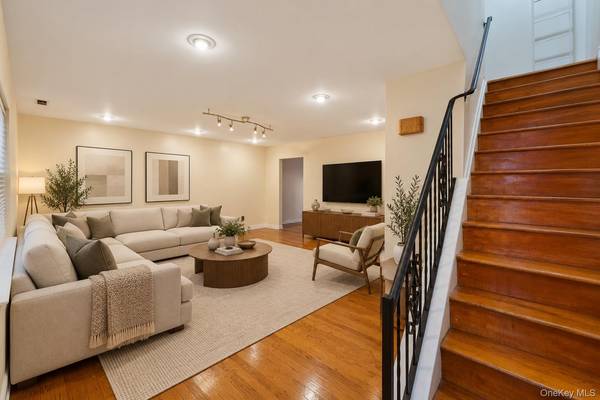 13629 222nd ST, Laurelton, NY 11413