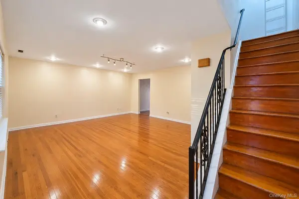 13629 222nd ST, Laurelton, NY 11413