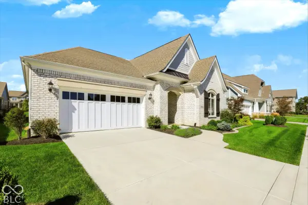 15428 Beeblossom DR, Westfield, IN 46074