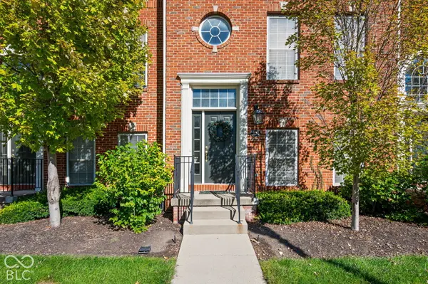 447 Autumn DR, Carmel, IN 46032