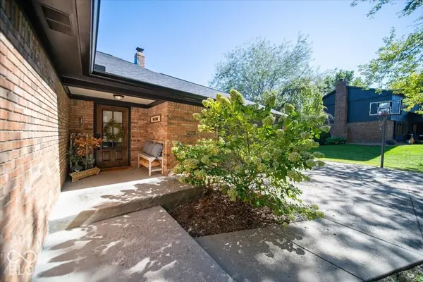 601 Ridge RD, Greenwood, IN 46142