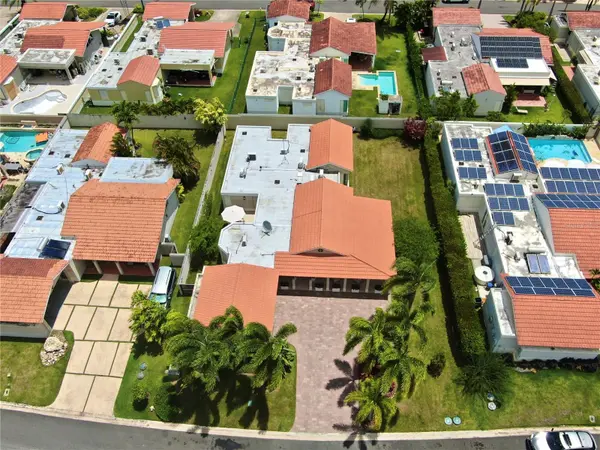 302 CAMINO DE LOS CEDROS, Dorado, PR 00646