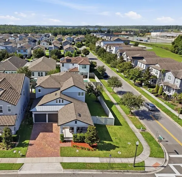 9953 SUMMERLAKE GROVES ST, Winter Garden, FL 34787