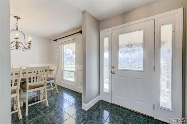 12543 Merrick DR, St Louis, MO 63146