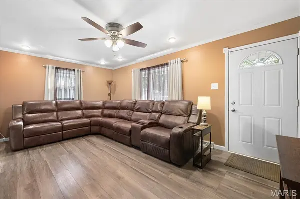 807 Montgomery AVE, Hillsboro, IL 62049