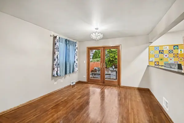 4260 W 82nd PL, Chicago, IL 60652